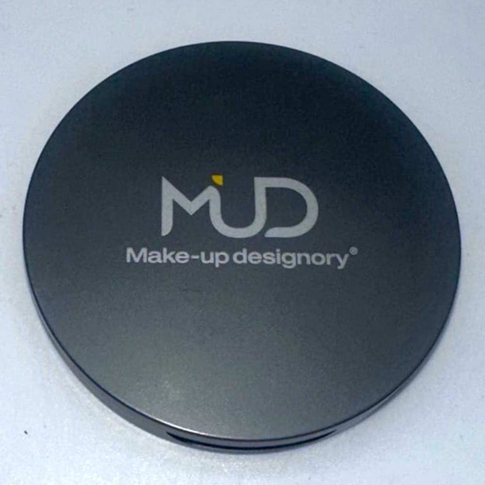 Make Up Designory MUD Cream Foundation Shade GY2 0.39oz Fond De Teint Crème